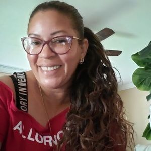 Meet your Posher, Aurora